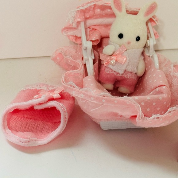 Calico Critter Set - Picture 6 of 9